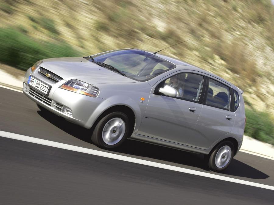  Chevrolet Kalos 5-Door 2003 года  (фото 5 из 16)